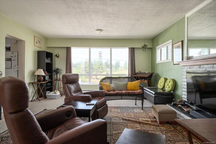 Property Photo:  2241 Northfield Rd  BC V9S 3C3 