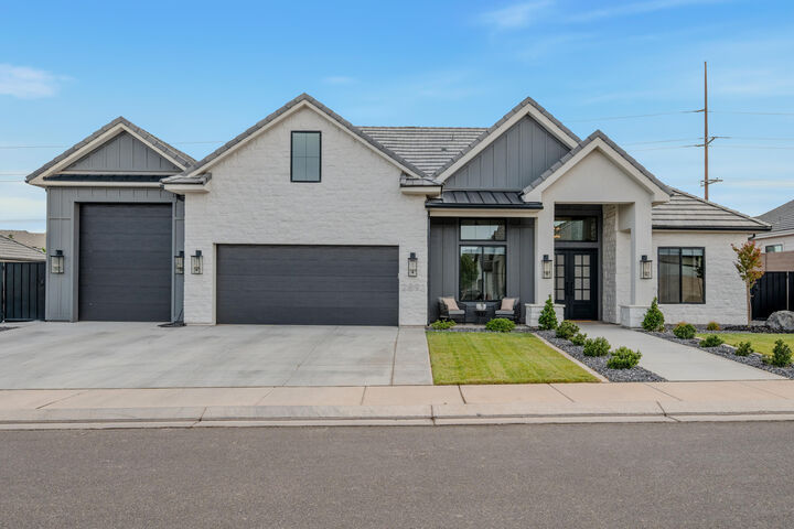 2893 S Alpine Ln  St George UT 84790 photo