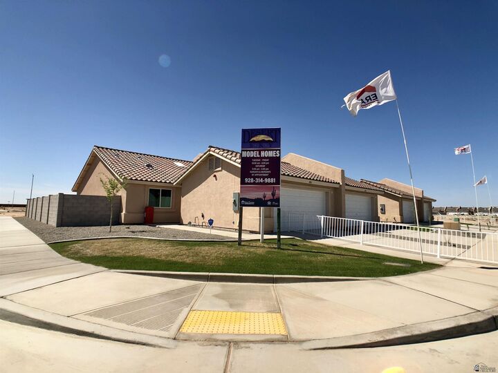 Property Photo: 7136 E 39 St AZ 85365