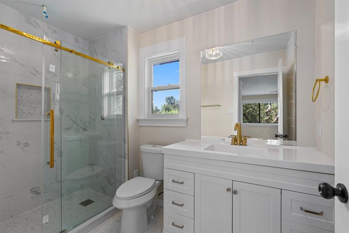 Property Photo:  11007 Opal Trail  TX 78750 