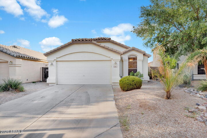 841 E Lovegrass Drive  San Tan Valley AZ 85143 photo