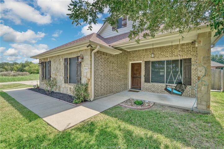 2501 Leyla Lane  College Station TX 77845 photo