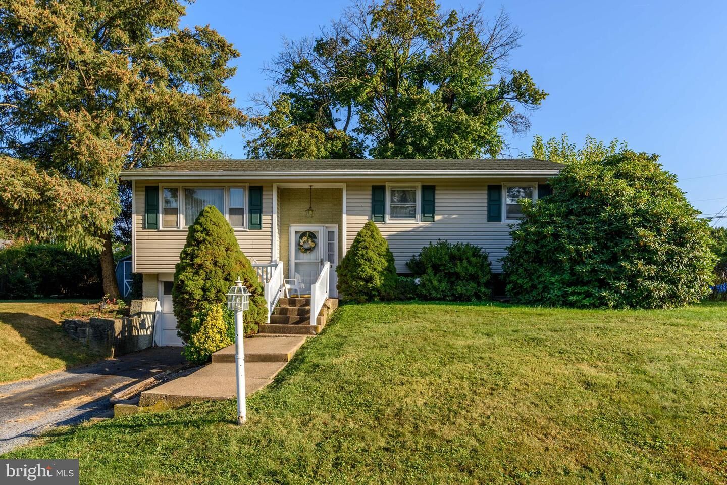 Property Photo:  3 Pocono Drive  PA 17055 
