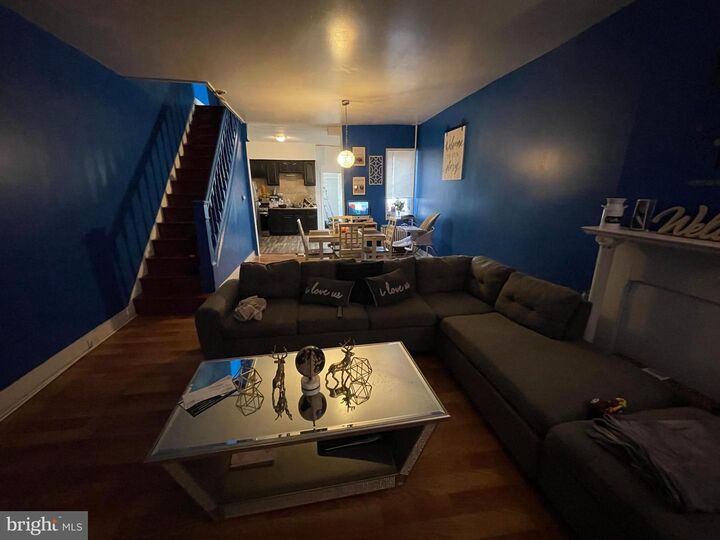 Property Photo:  902 Maple Terrace  PA 19023 