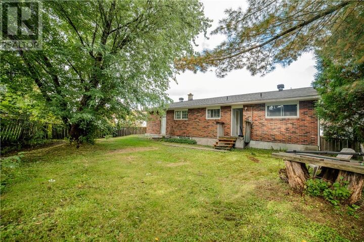 Property Photo: 2187 Josephine ON P3A 2N4