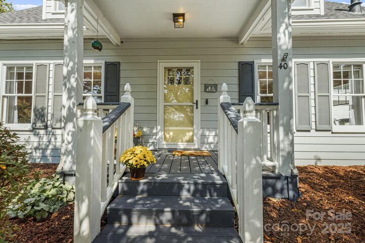 Property Photo:  40 Harold Sluder Road  NC 28701 