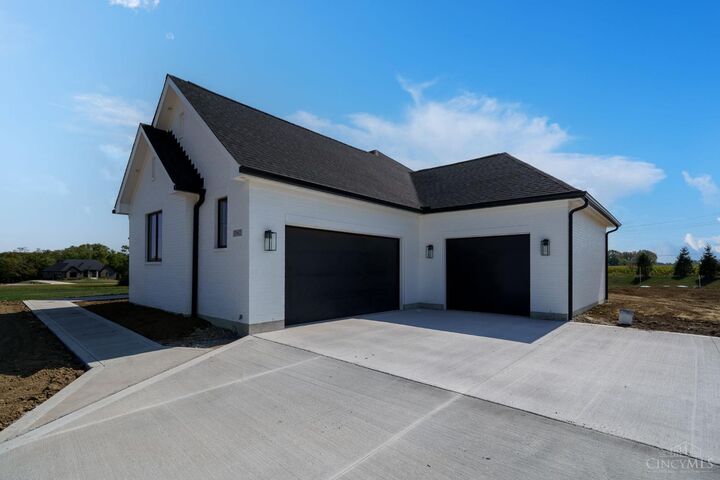 Property Photo:  3562 Aniston Court  OH 45036 