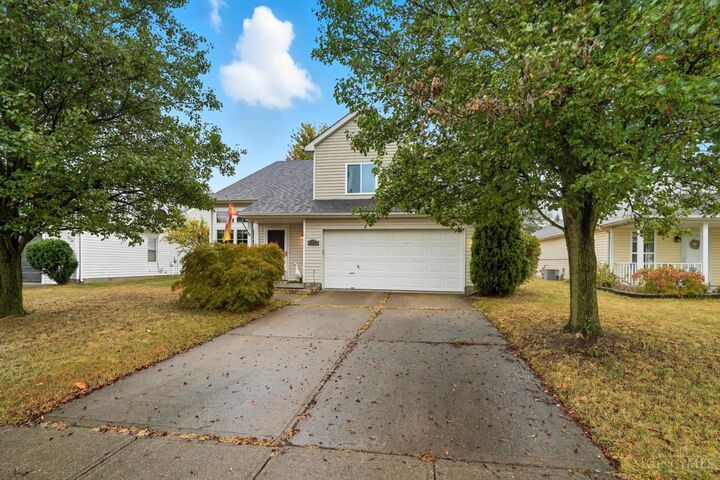 Property Photo:  807 Somerset Court  OH 45067 