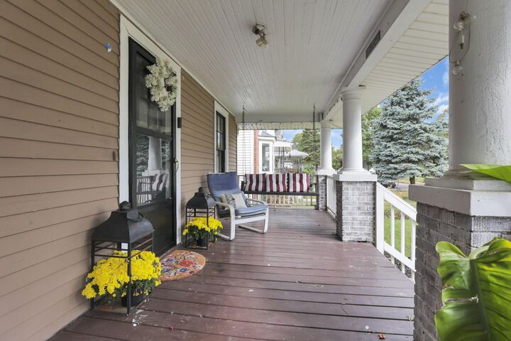 Property Photo:  713 S Ogden Avenue  OH 43204 