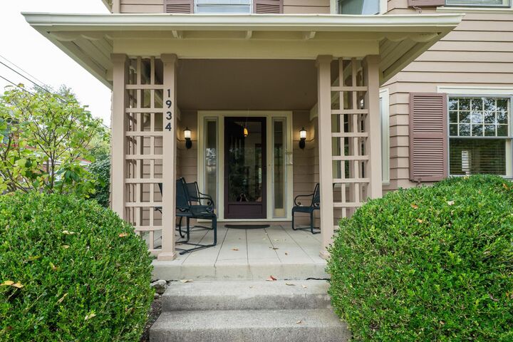 Property Photo:  1934 Bedford Road  OH 43212 