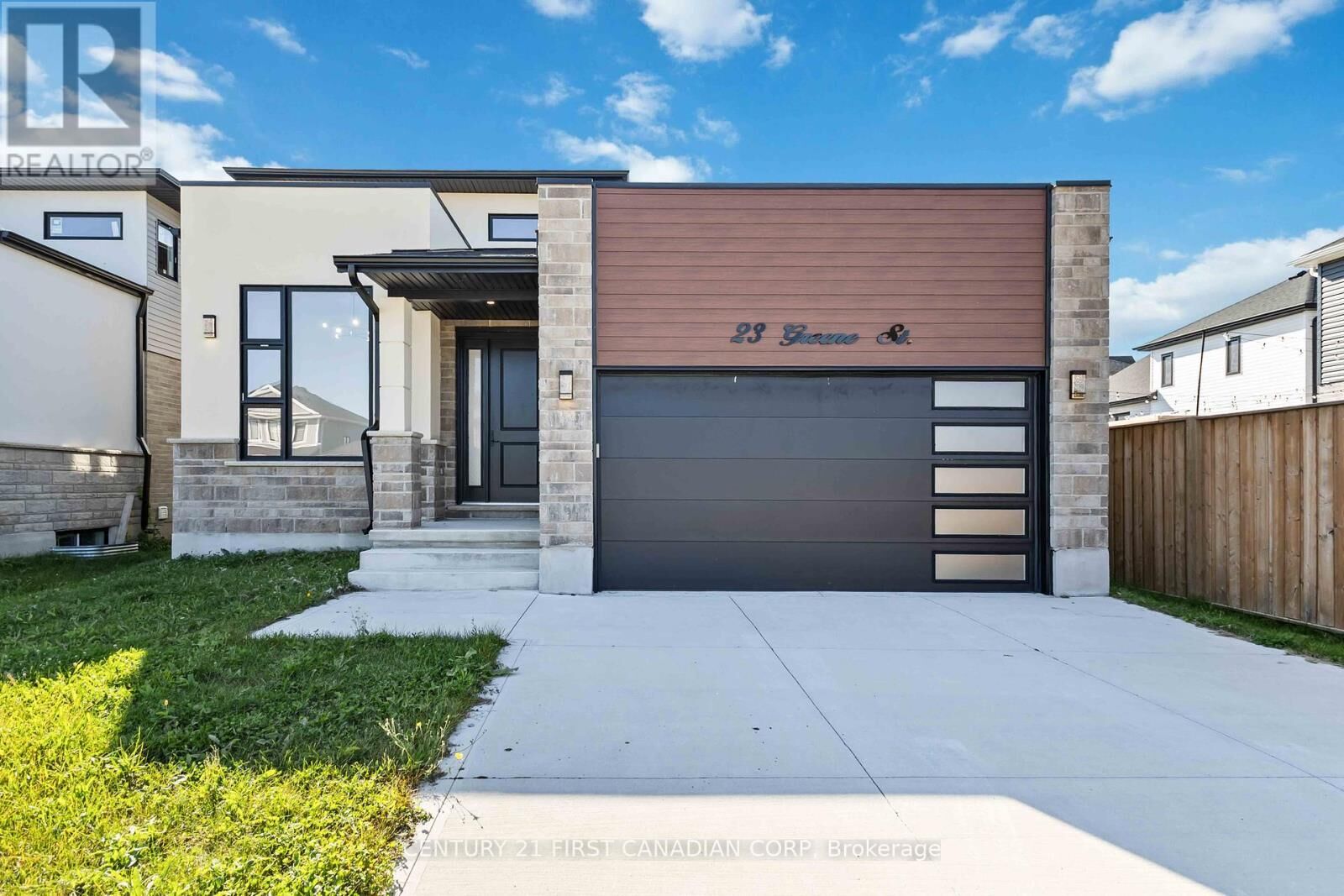 Property Photo:  23 Greene Street  ON N0M 1S3 