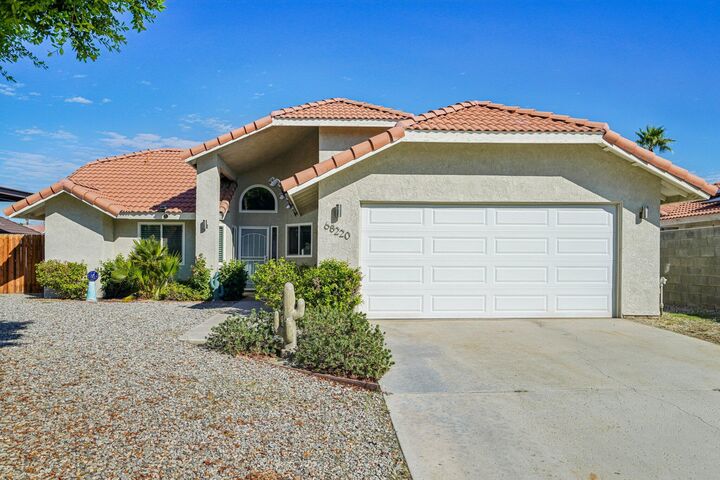 Property Photo:  68220 Risueno Road  CA 92234 