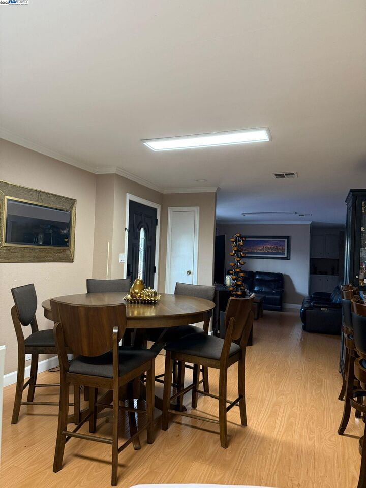 Property Photo: 28290 Applegate CA 94545