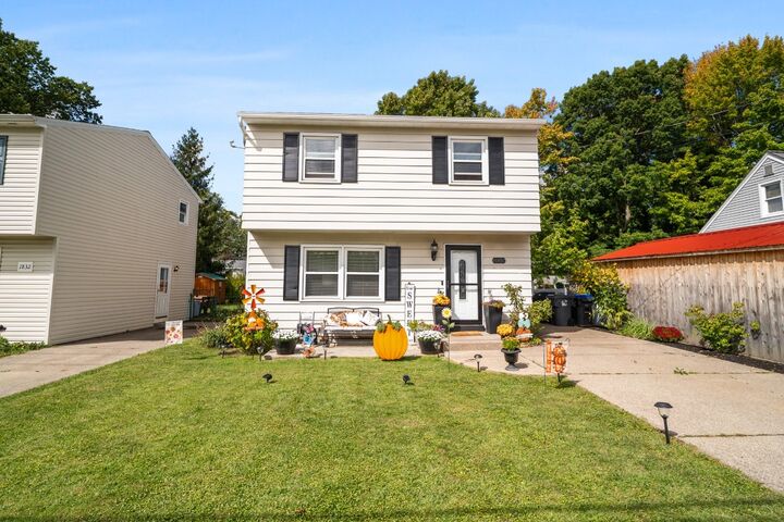 1828 Zimmerly Road  Erie PA 16509 photo