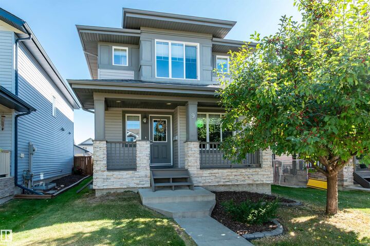 9 Dickens Street  Fort Saskatchewan AB T8L 0N4 photo