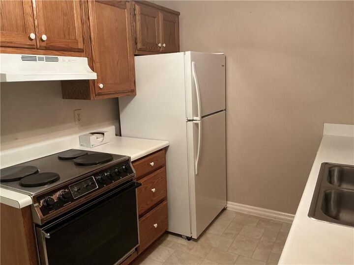 Property Photo:  2235 Old Hamilton Place 100B  GA 30534 