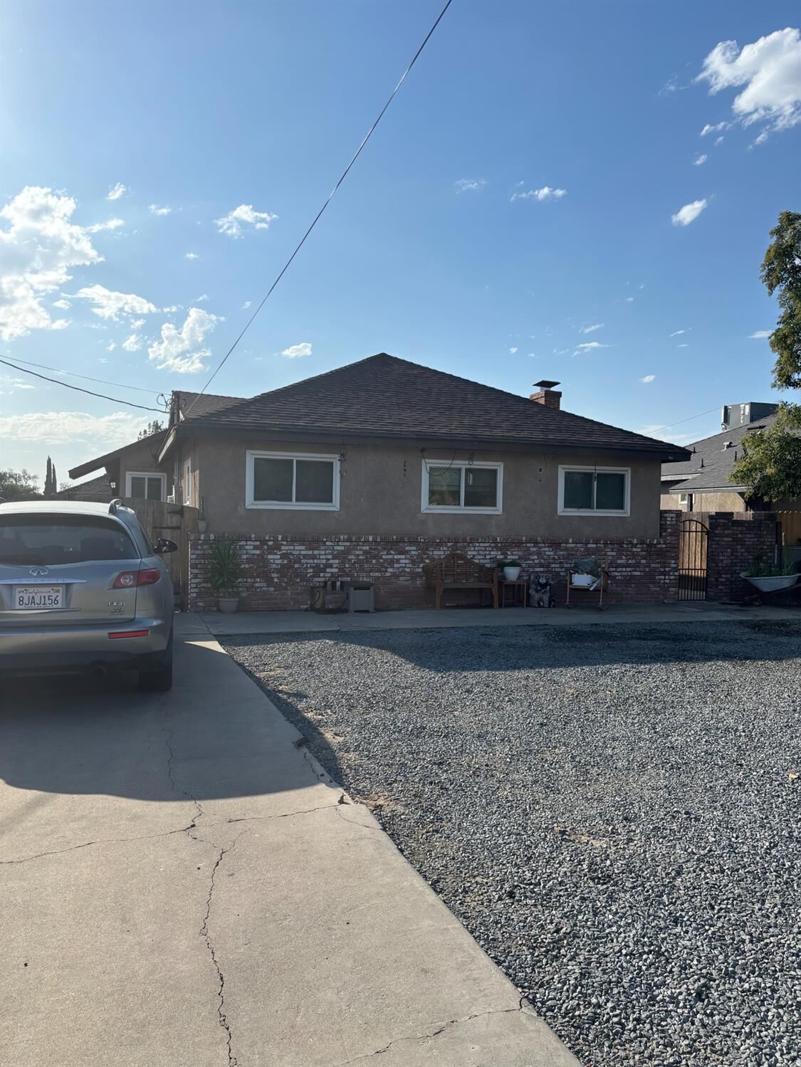 Property Photo:  825 Divisadero  CA 93291 