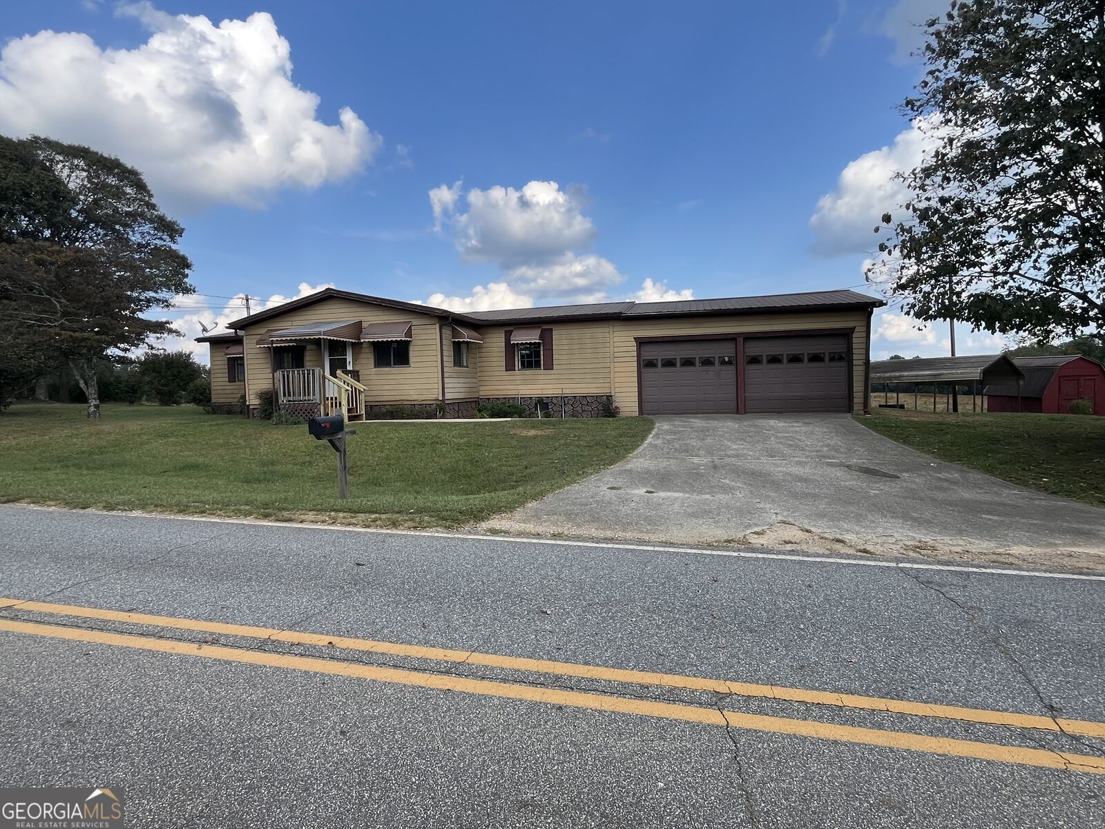 Property Photo: 915 Holiness Campground Road GA 30528