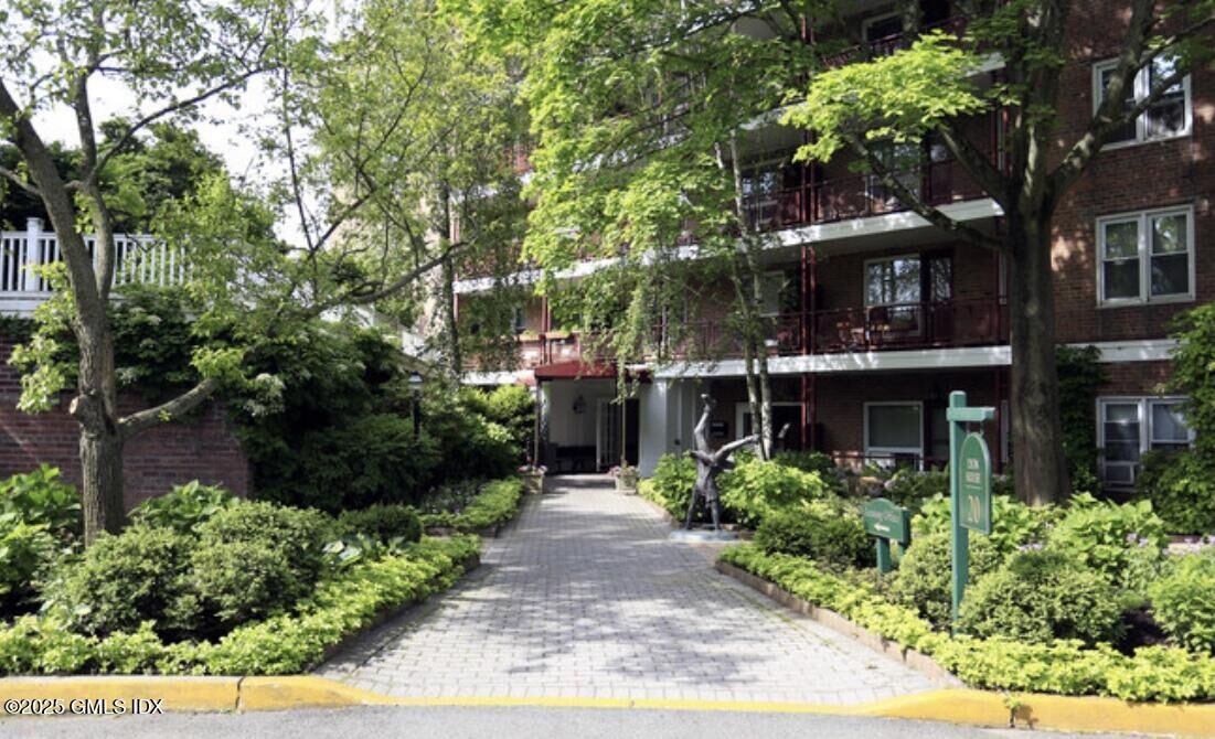 Property Photo: 30 Brookside Drive 3G CT 06830