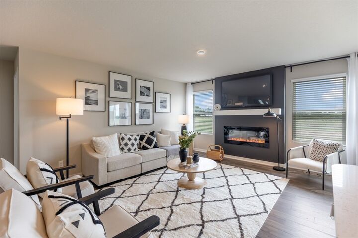 Property Photo:  2658 SE Creekhill Way  IA 50265 