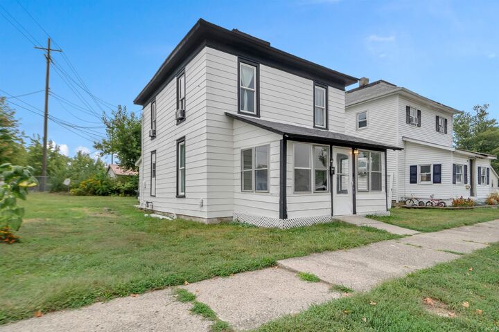 Property Photo:  1140 Superior Street  IN 46750-2931 