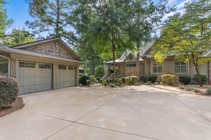 Property Photo:  1070 Sallies View  GA 30642 