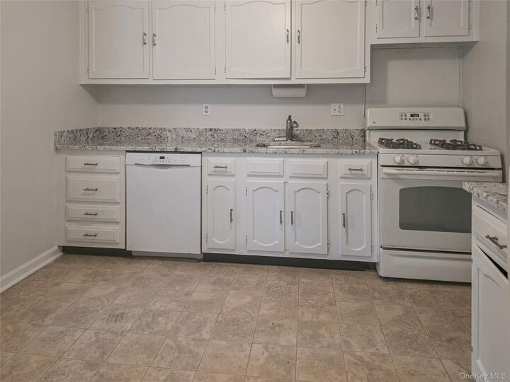 Property Photo: 256 Parkside Drive NY 10901