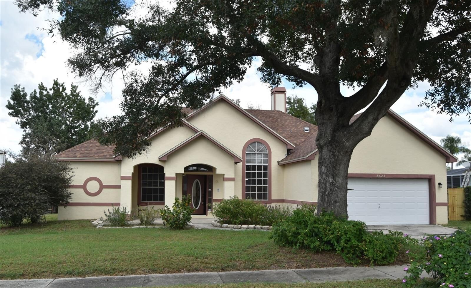 Property Photo:  8623 Honolulu Drive  FL 32818 