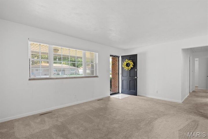 Property Photo:  20 Exeter Lane  IL 62226 