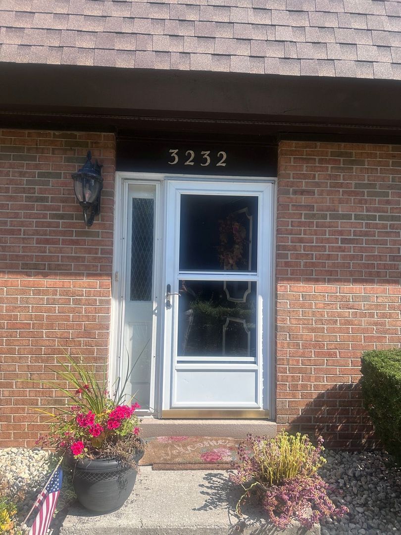 Property Photo: 3232 Chestnut Drive IL 60422