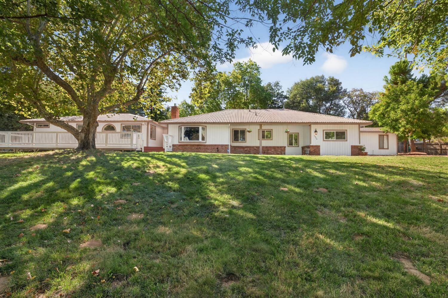 Property Photo: 1835 Sundown Trail CA 95667