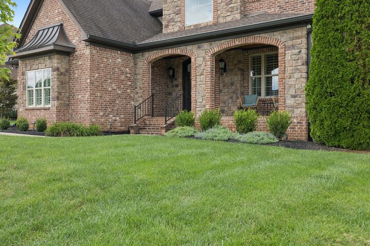 Property Photo:  4376 Pretoria Run  TN 37128 