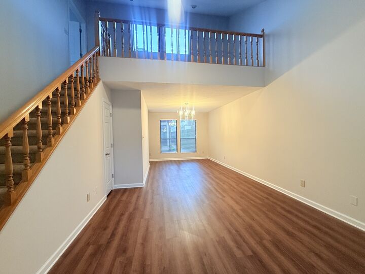 Property Photo:  118 Castlewood Ln  TN 37087 