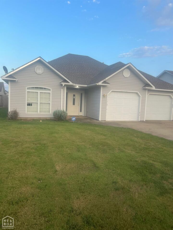 Property Photo: 4608 Ashlee Cove AR 72404