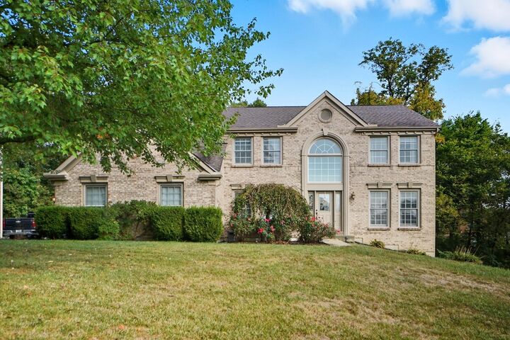 Property Photo:  2013 Wyndemere Court  KY 41048 