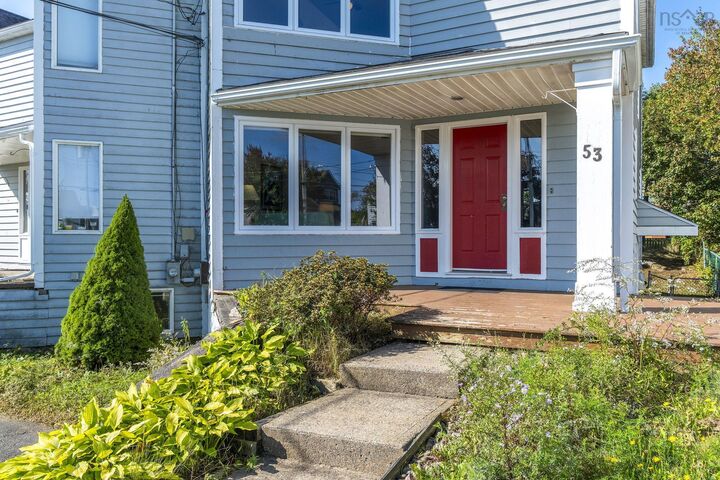 Property Photo:  53 Governors Lake Drive  NS B3T 1N2 