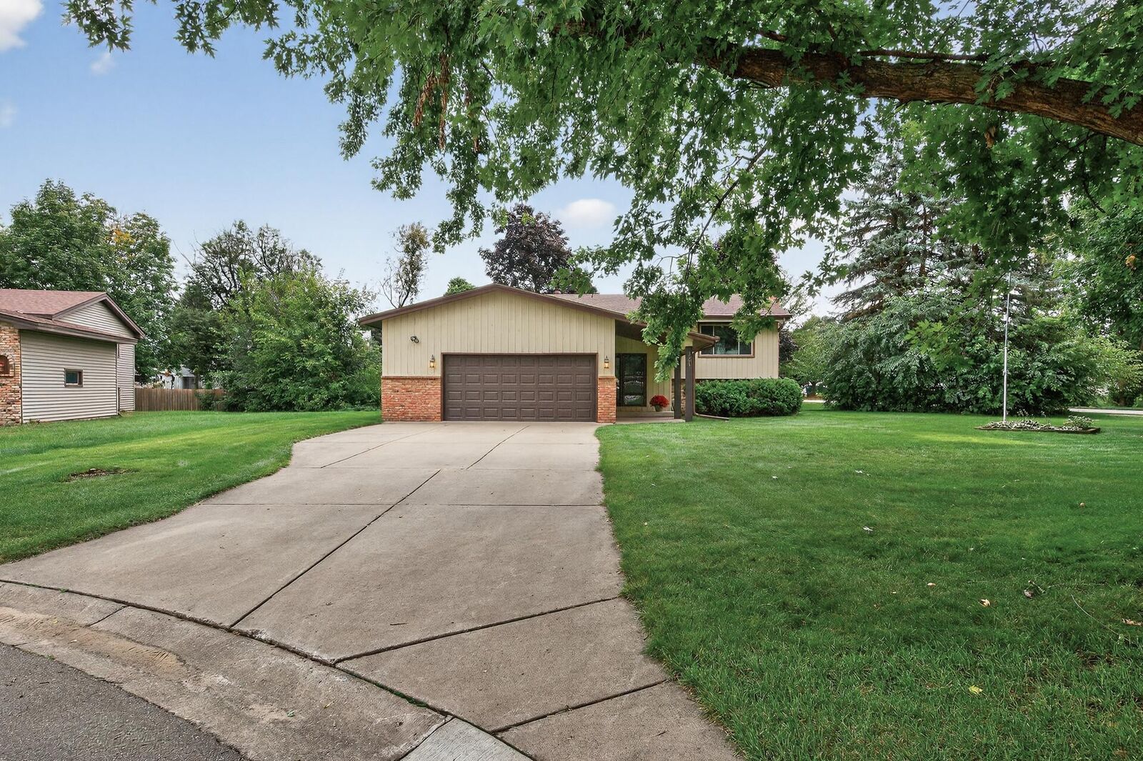Property Photo: 11501 Quincy Street NE MN 55434