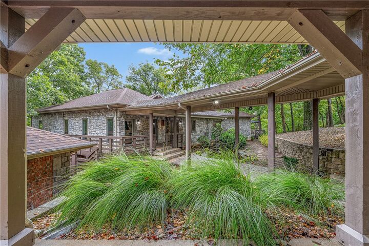 10 Spring Valley Road  Bentonville AR 72712 photo