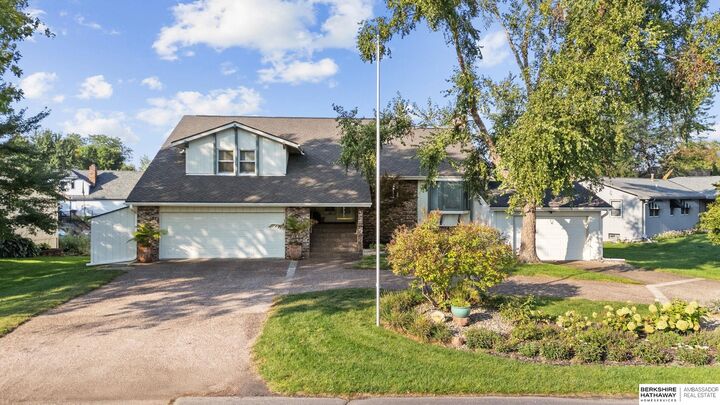 Property Photo:  59 Ginger Cove Road  NE 68064 
