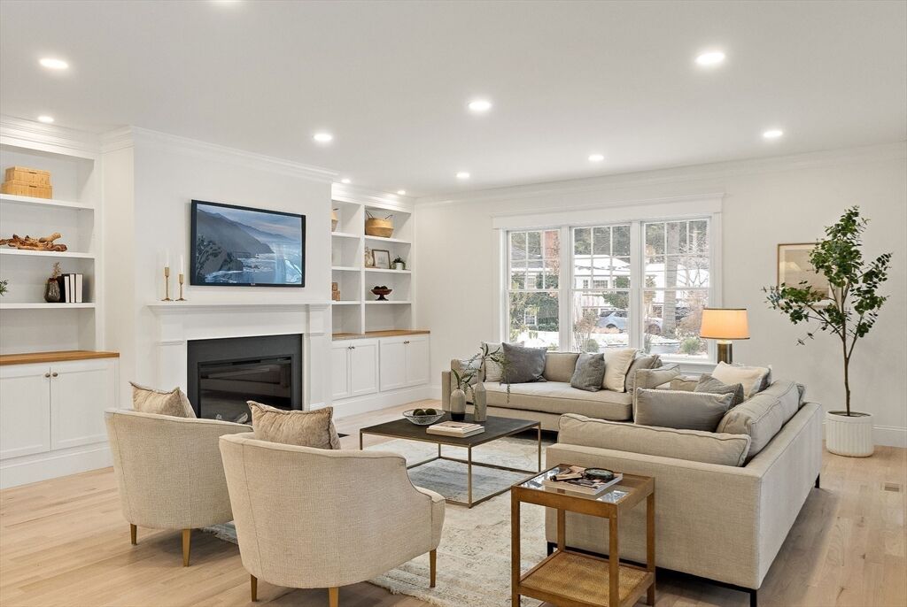 Property Photo:  96 Independence Rd  MA 01742 