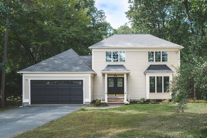 6 Parker River Dr  Newbury MA 01922 photo