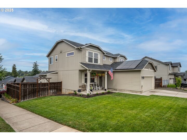Property Photo:  4765 Glacier Meadows Loop  OR 97478 