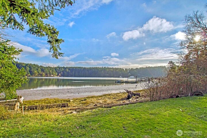 Property Photo: 227 De Haro Lane WA 98250