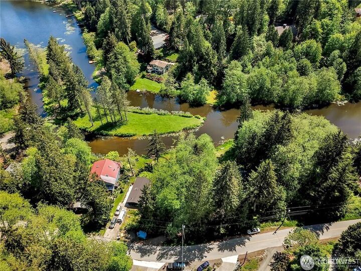 Property Photo: 530 Rainbow Drive WA 98284