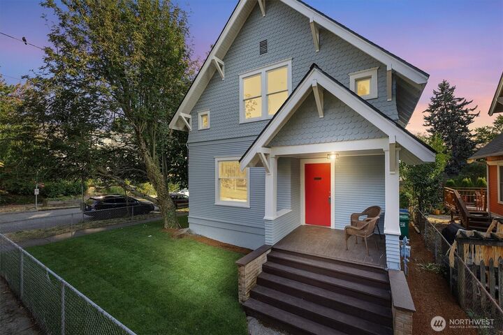 1621 N 39th Street  Seattle WA 98103 photo