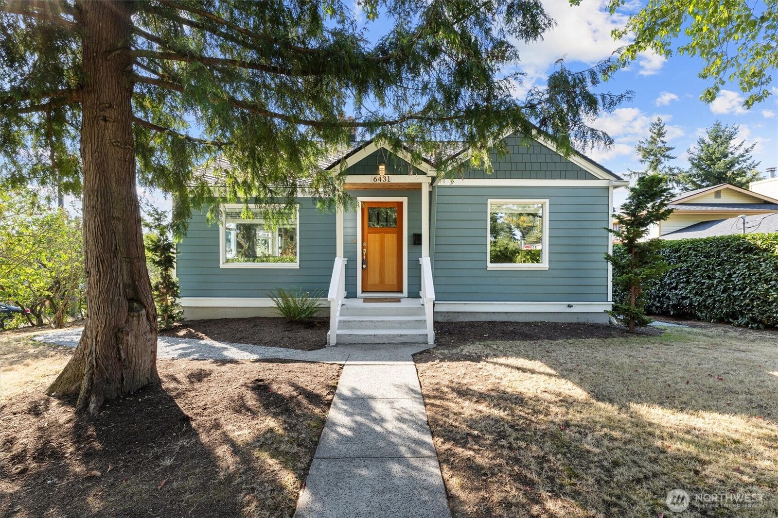 Property Photo: 6431 Beacon Avenue S WA 98108