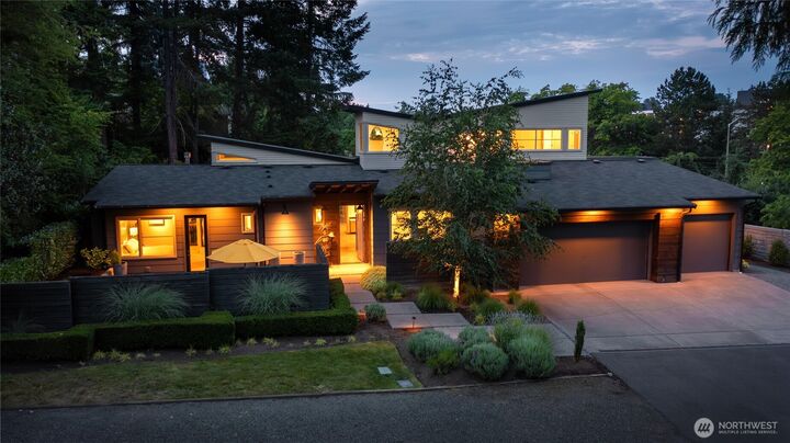 11116 SE 4th Street  Bellevue WA 98004 photo