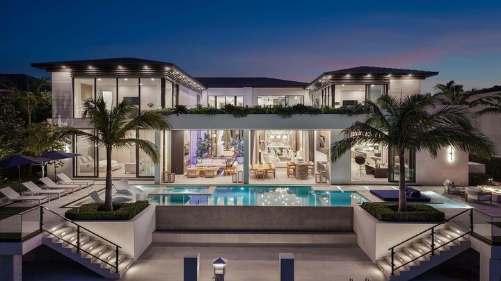 207 W Coconut Palm Road  Boca Raton FL 33432 photo