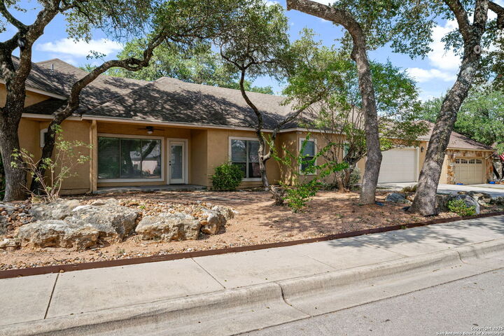 Property Photo:  2606 Fairwood  TX 78132 