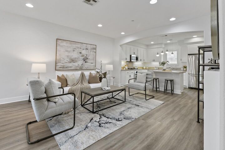 Property Photo:  44 Muller Place  CA 95126 